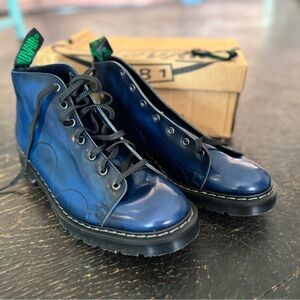 Solovair Men’s **NEW** Vegan 7 Eye lace Monkey Boot in Navy Rub-Off US 11